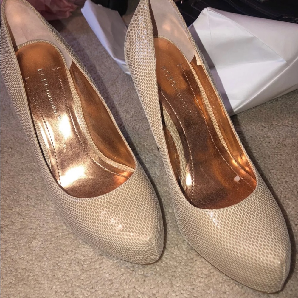 BCBG Heels size 8